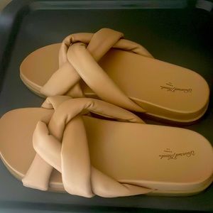 Super cute spring sandals